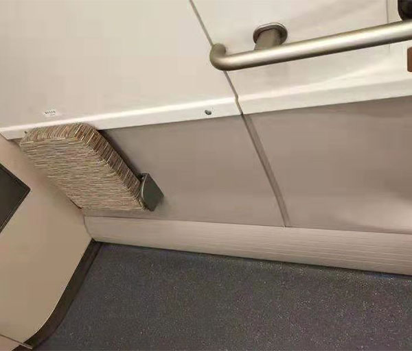 高鐵窗下墻板